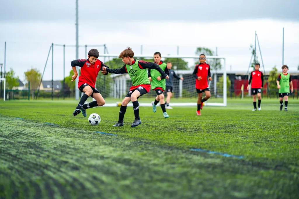COLLEGE EN AVANT GUINGAMP 25